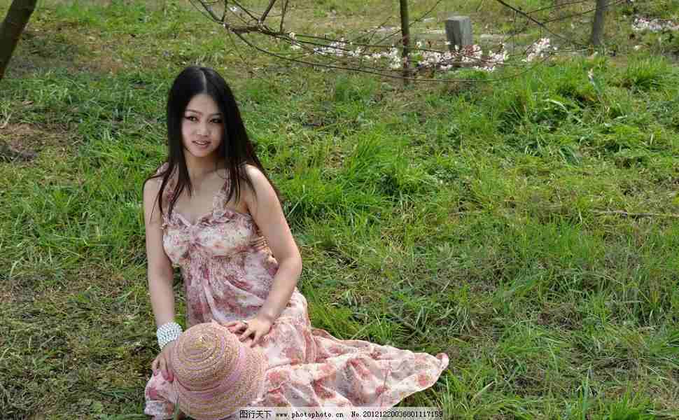 西瓜从六楼扔下竟完好无损，雷军说的“防弹涂层”到底是什么？